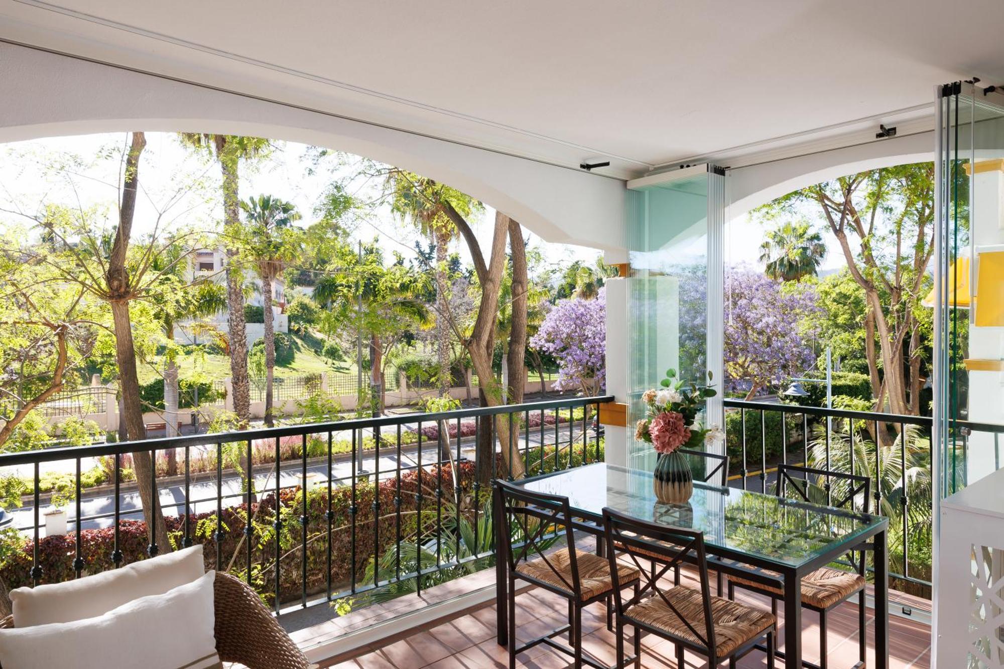 Banus - Lovely-1bdm, Terrace, 3pools Appartement Marbella